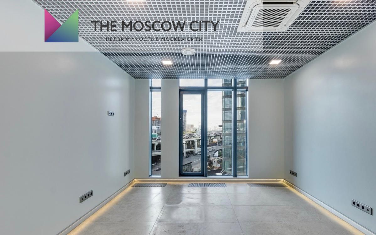 Аренда офиса в МФК “IQ-квартал” 45  м² - фото 2