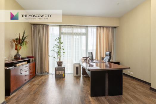 Продажа офиса в Город Столиц - Башня Москва 220 м²
