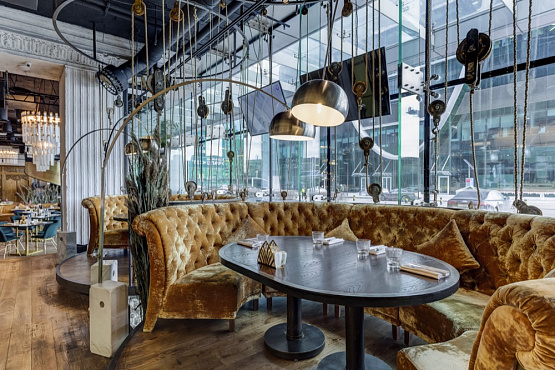 В Москва-Сити открылся концептуальный ресторан «Grand Урюк Berezka»