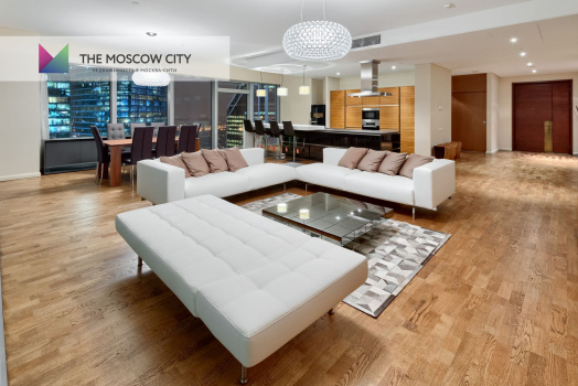 Аренда апартаментов в МФК “Город Столиц: Москва и Санкт-Петербург” 192 м²