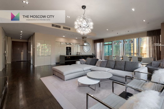 Аренда апартаментов в МФК “Город Столиц: Москва и Санкт-Петербург” 187 м²